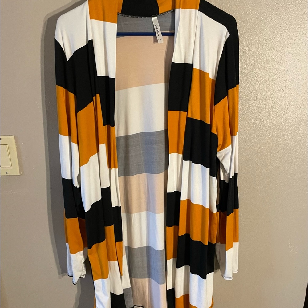Knit cardigan